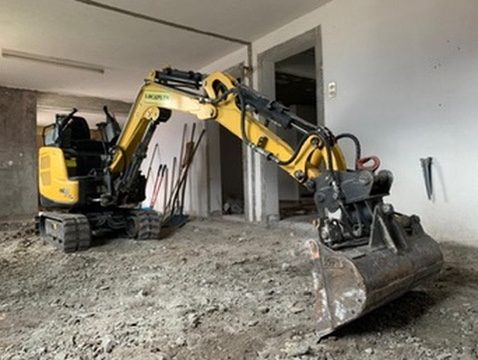 Démolition et abaissement du radier au rez inférieur — chantier de rénovation